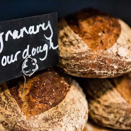Whitehouse Rye Bed & Breakfast ภายนอก รูปภาพ Granary Sourdough