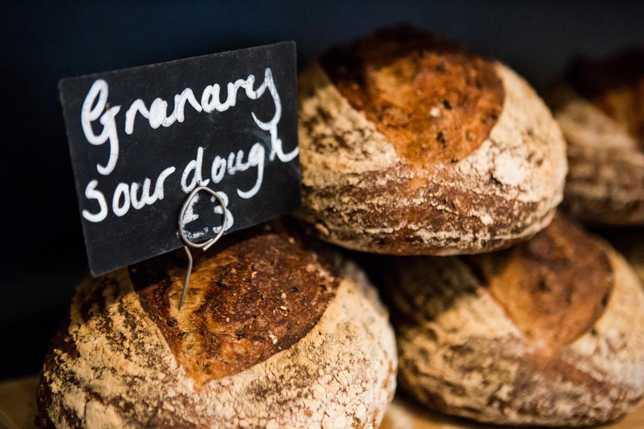 Whitehouse Rye Bed & Breakfast ภายนอก รูปภาพ Granary Sourdough